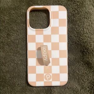IPhone 13 Pro Loopy Case Checkered Tan and White